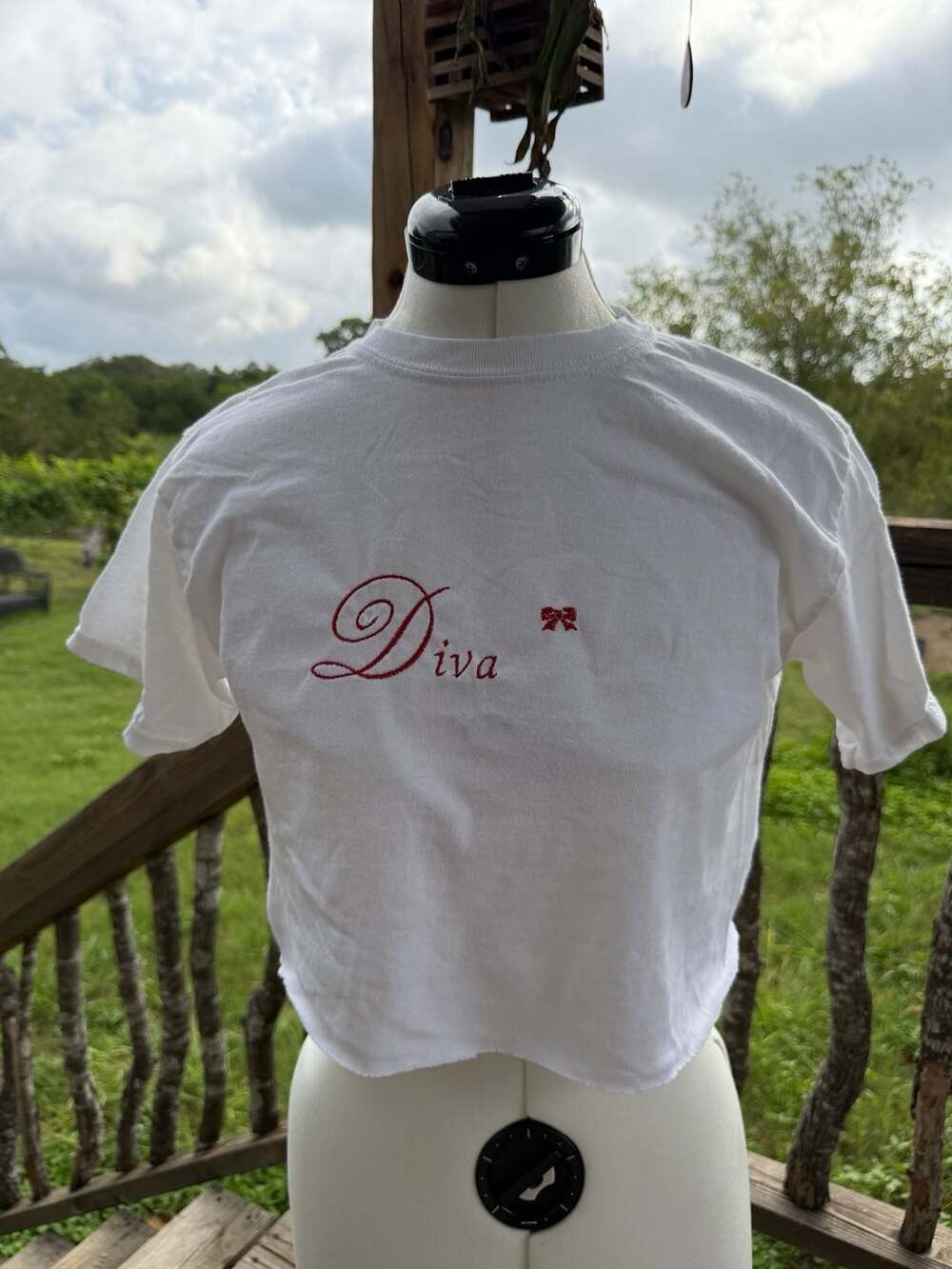 Gildan Youth Medium Diva Embroidered White Crop Top T-Shirt